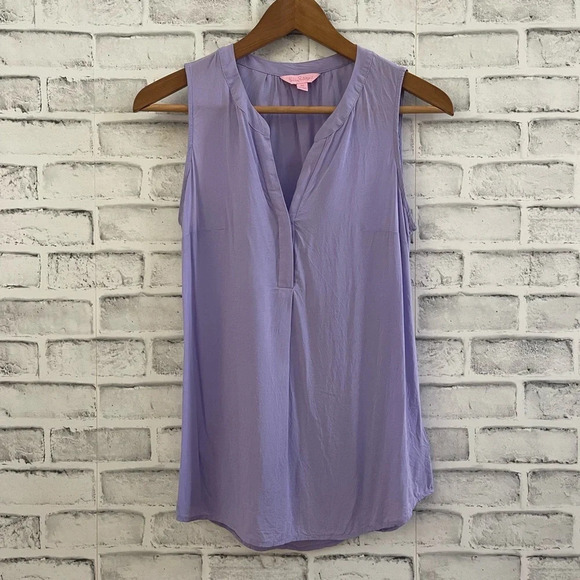 Lilly Pulitzer 100% rayon light purple sleeveless v-neck top size XS - Picture 1 of 4